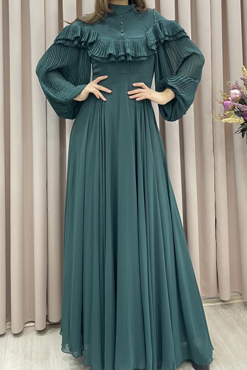 zümrüt yeşil, tesettür dantelli taslı elbise abiye uzun midi