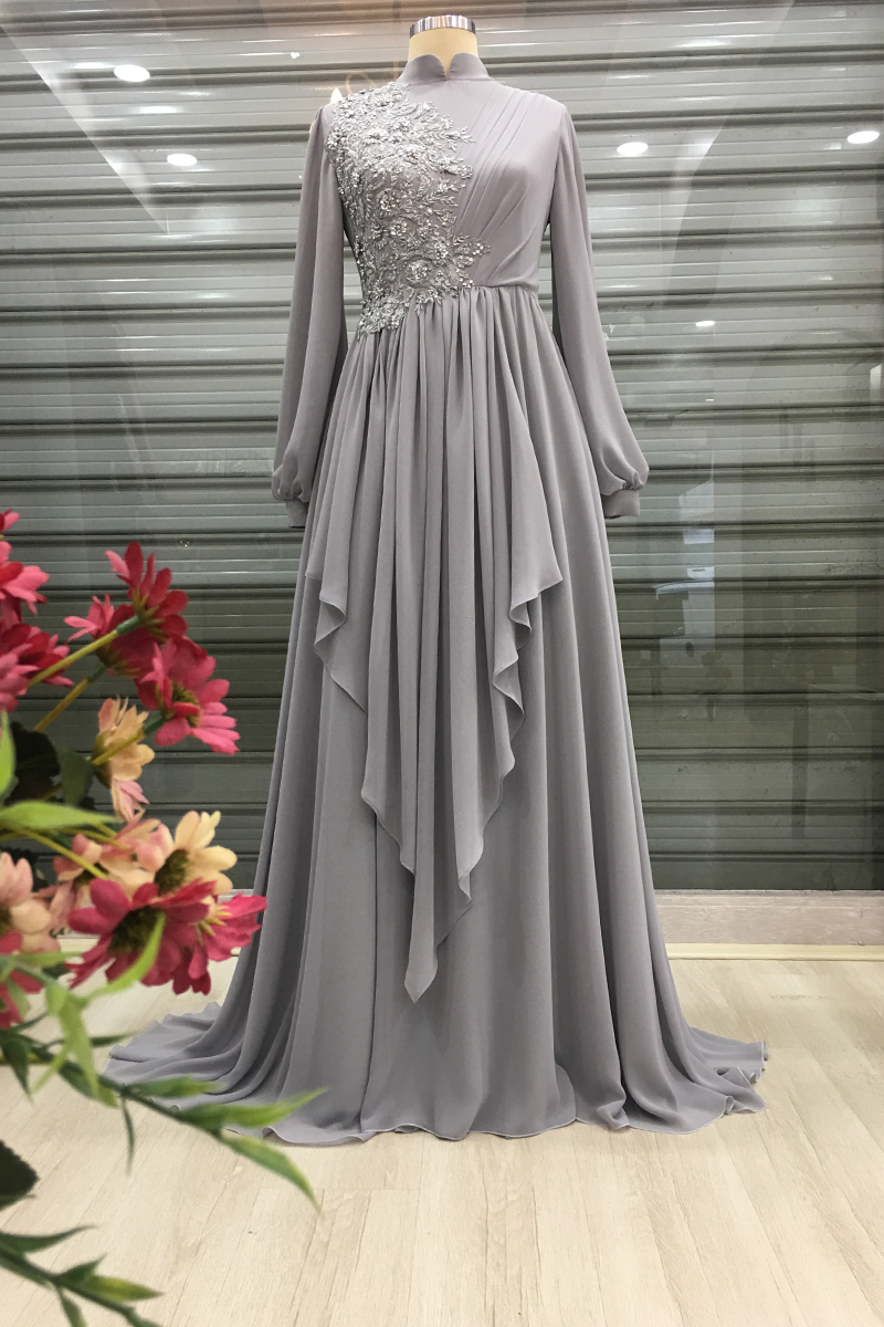 Haseki Abiye – Pileli ve Dantel Detaylı Haseki Abiye – Pileli ve Dantel Detaylı